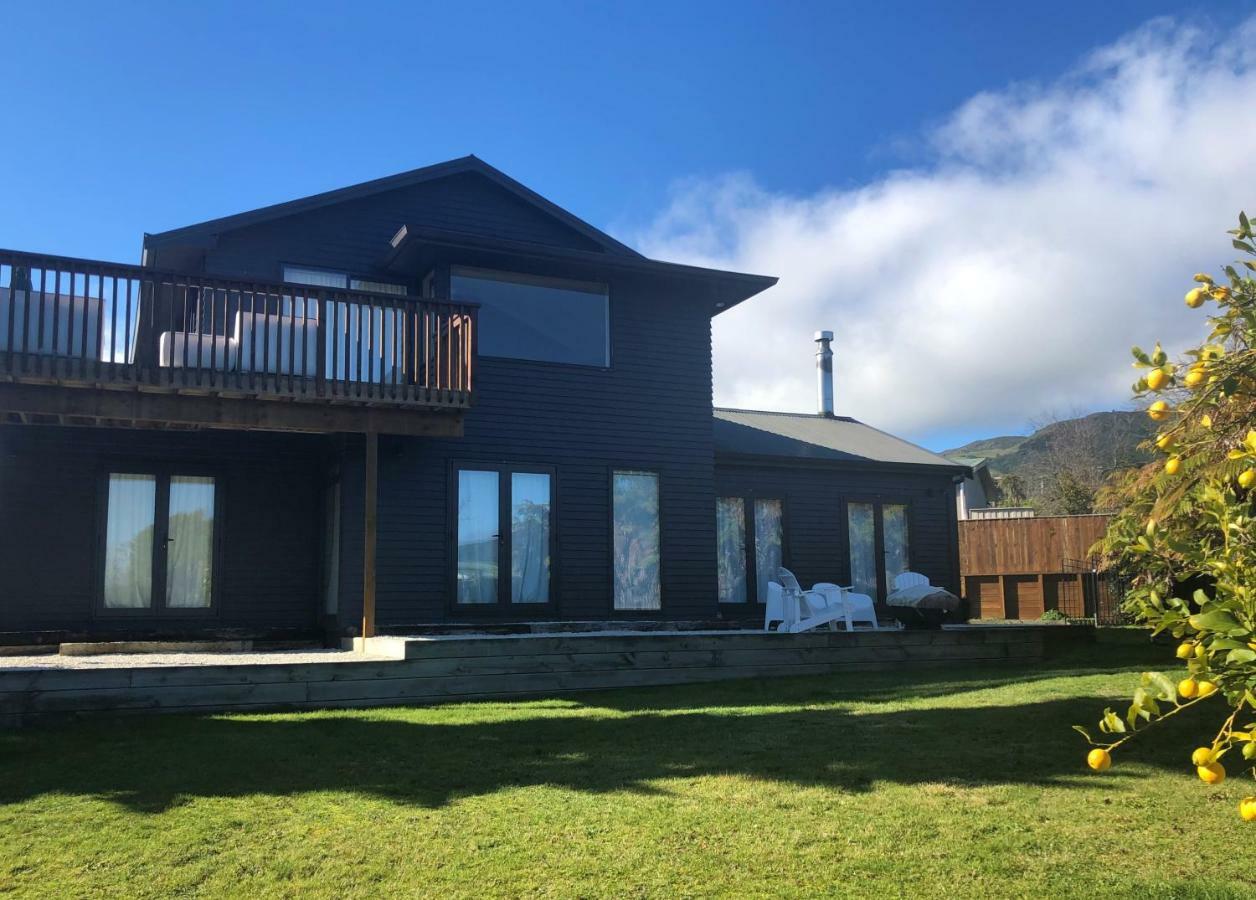 Kinloch Lakeview Lodge - Taupo Exterior foto